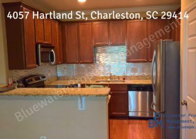 4057 Hartland - Kitchen
