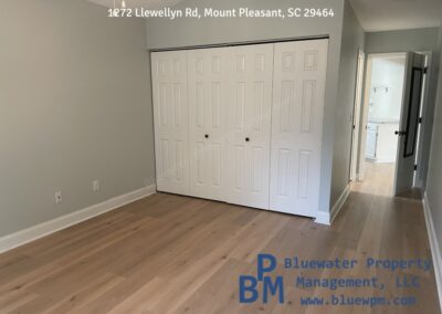 1272 Llewellyn 4 For Rent