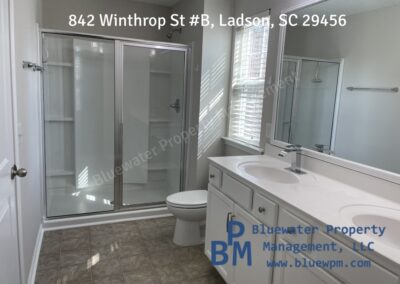 842 Winthrop B 5 For Rent