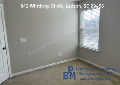 842 Winthrop B 6 For Rent