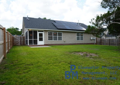 300 Truluck 8 For Rent